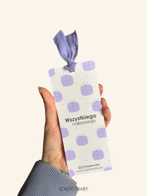 Pakowanie na prezent urodzinowy